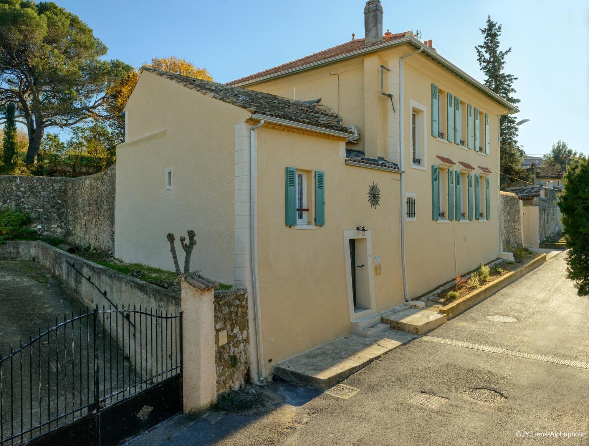 Villa Suzanne - Lambesc Centre Exterior photo